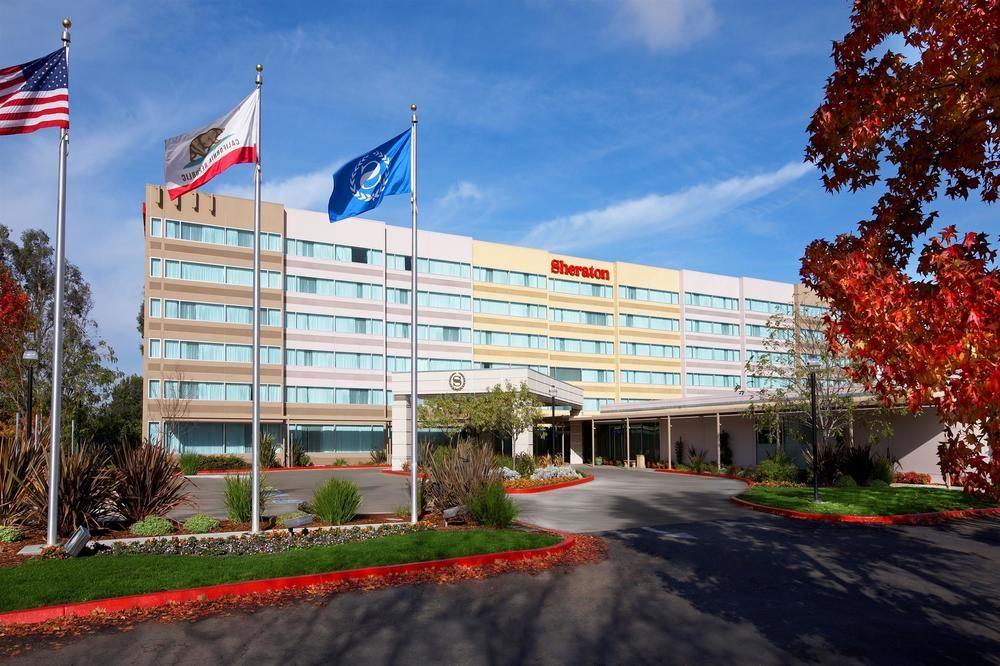 Ac Hotel By Marriott Pleasanton Εξωτερικό φωτογραφία
