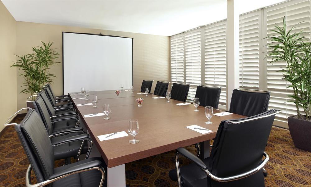 Ac Hotel By Marriott Pleasanton Εξωτερικό φωτογραφία