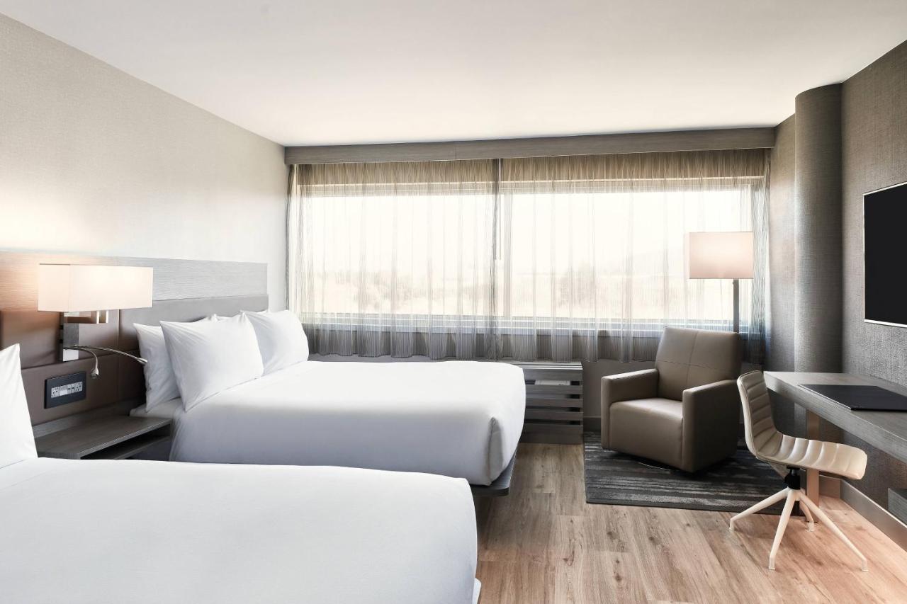 Ac Hotel By Marriott Pleasanton Εξωτερικό φωτογραφία