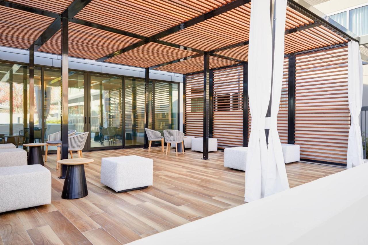 Ac Hotel By Marriott Pleasanton Εξωτερικό φωτογραφία