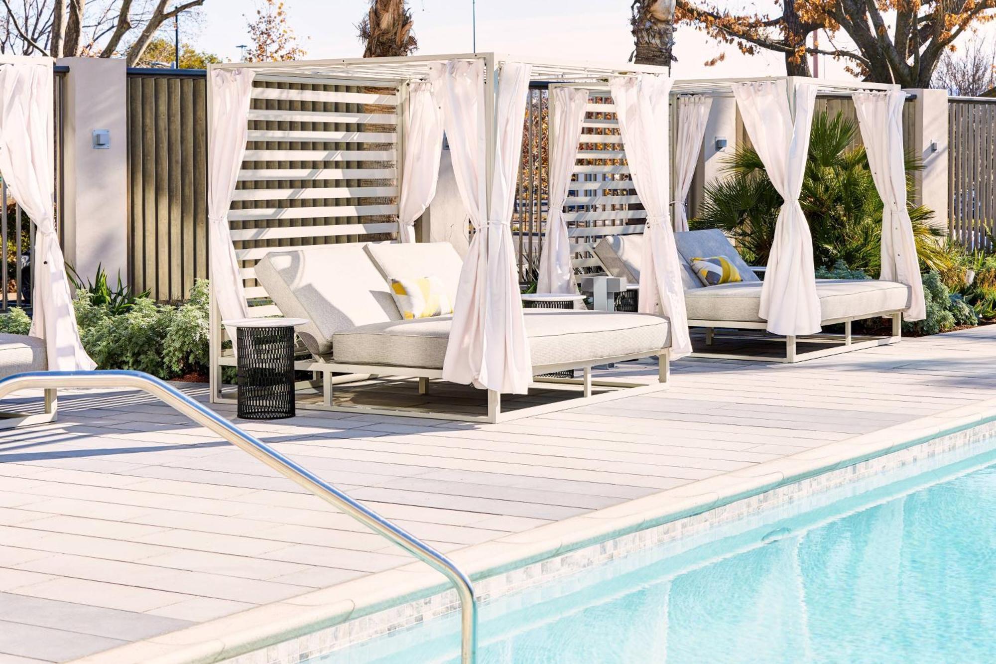 Ac Hotel By Marriott Pleasanton Εξωτερικό φωτογραφία